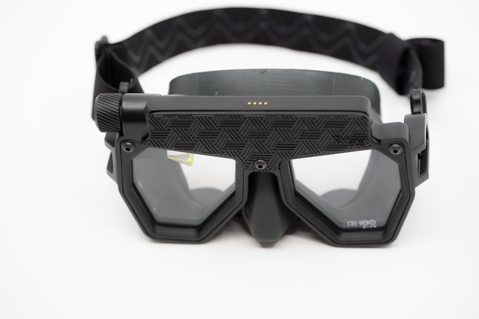 Rheo Dive smart mask — clean product shot showing industrial design